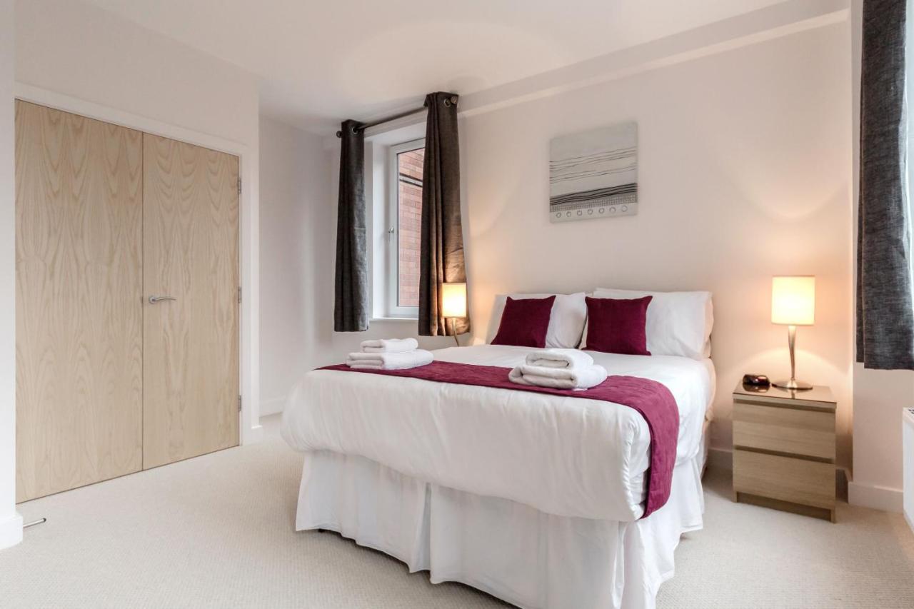 Roomspace Serviced Apartments - Nouvelle House Sutton  Esterno foto