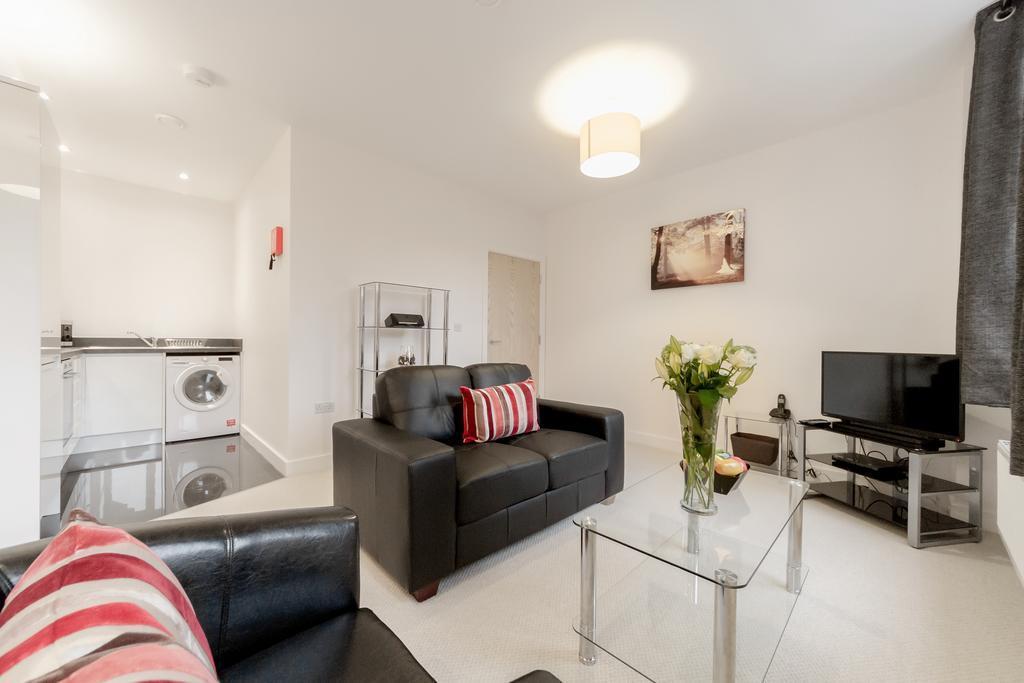 Roomspace Serviced Apartments - Nouvelle House Sutton  Esterno foto